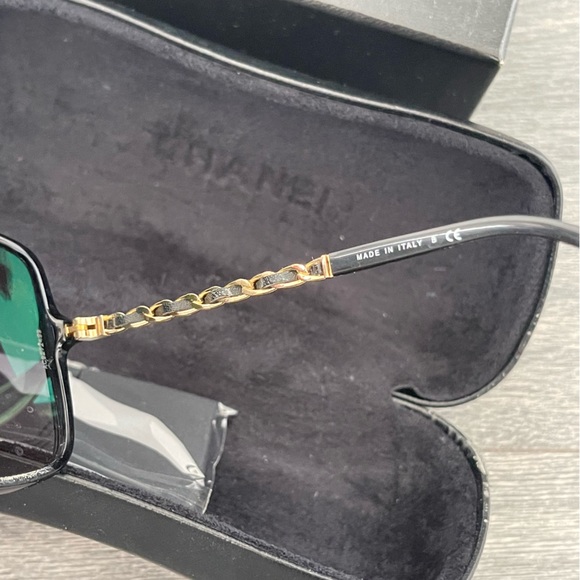 CHANEL sunglasses - Picture 4 of 7